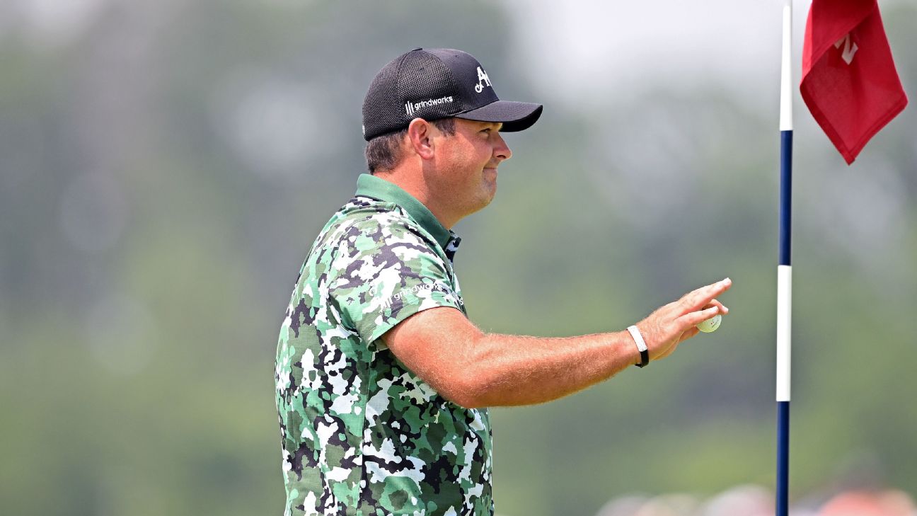 Patrick Reed makes historic albatross at U.S. Open