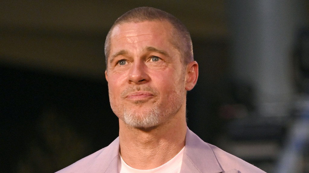 Brad Pitt opens up about previous 'mistakes'
