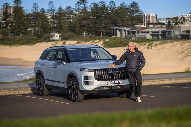 Jaecoo J7 SHS: A new hybrid SUV with urban style and long-distance ...