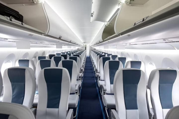 Vị trí nào trên máy bay có tỷ lệ sống sót cao nhất khi gặp nạn?