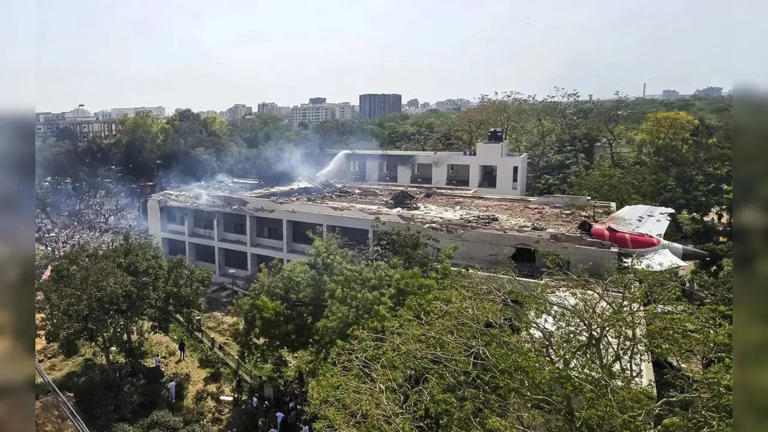 air india plane crash: 10 minutes separated life and death for gujarat woman heading to london