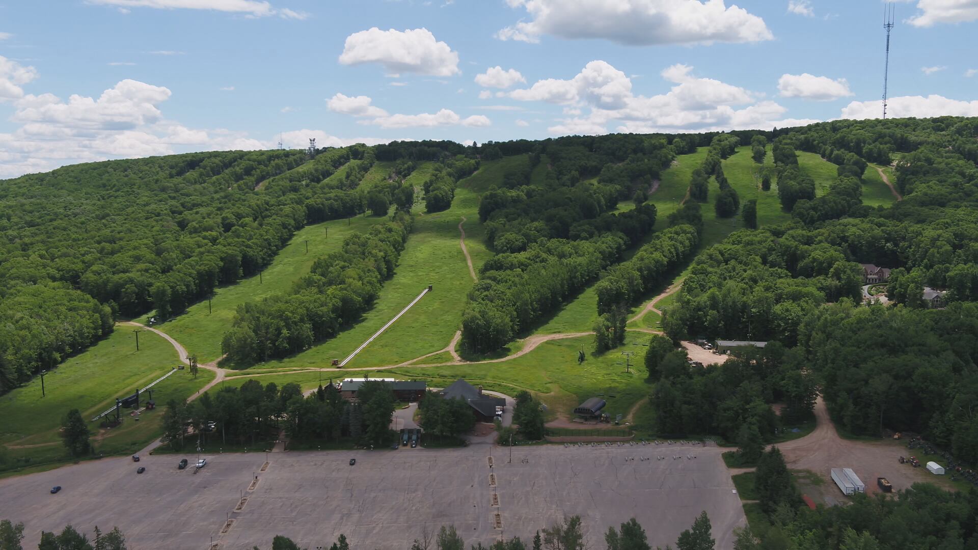 Solstice Summit returns to Rib Mountain for people to climb to top of ...