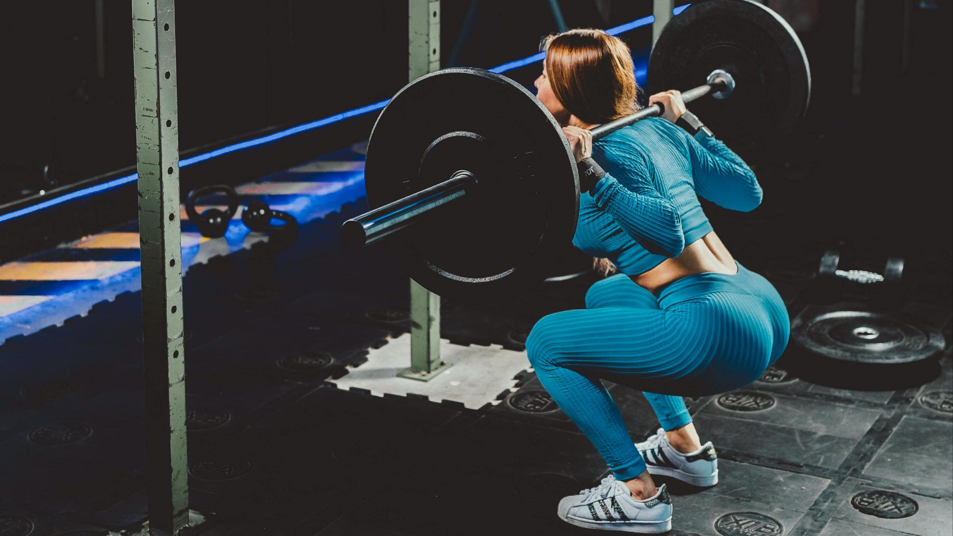 the-20-most-effective-booty-building-glute-exercises-you-can-do-at-home