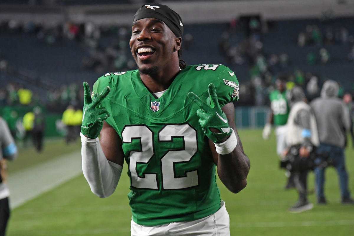 Georgia product Kelee Ringo winning Eagles' early starting CB No. 2 ...