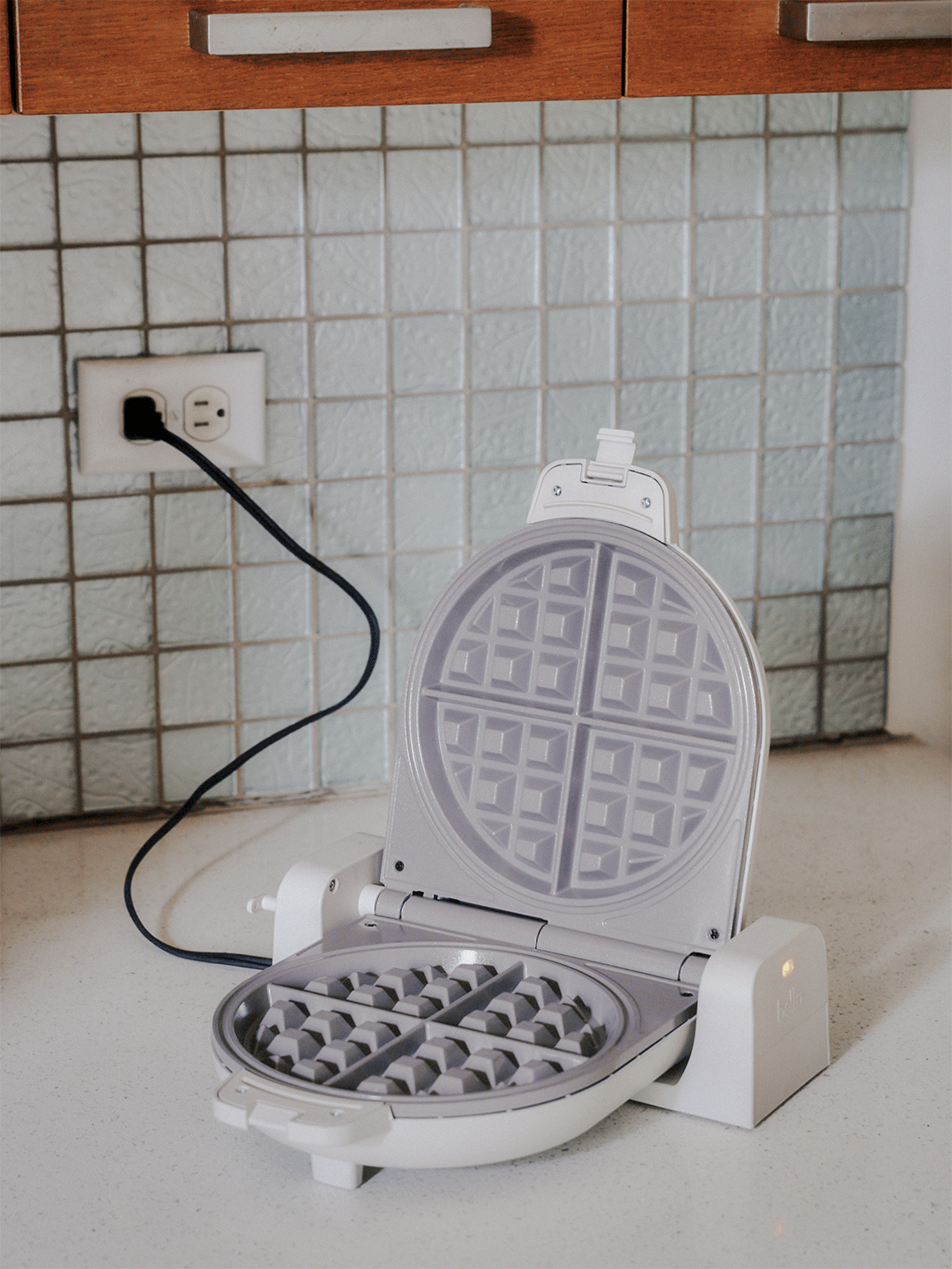 Switching to These Slim Countertop Appliances Gave Me Back Precious