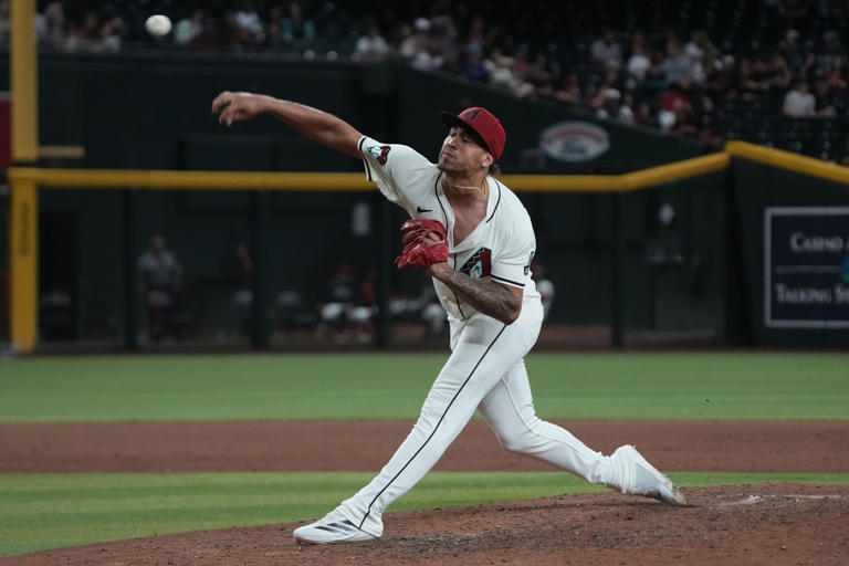 Star pitcher for Arizona Diamondbacks gets worst injury news possible