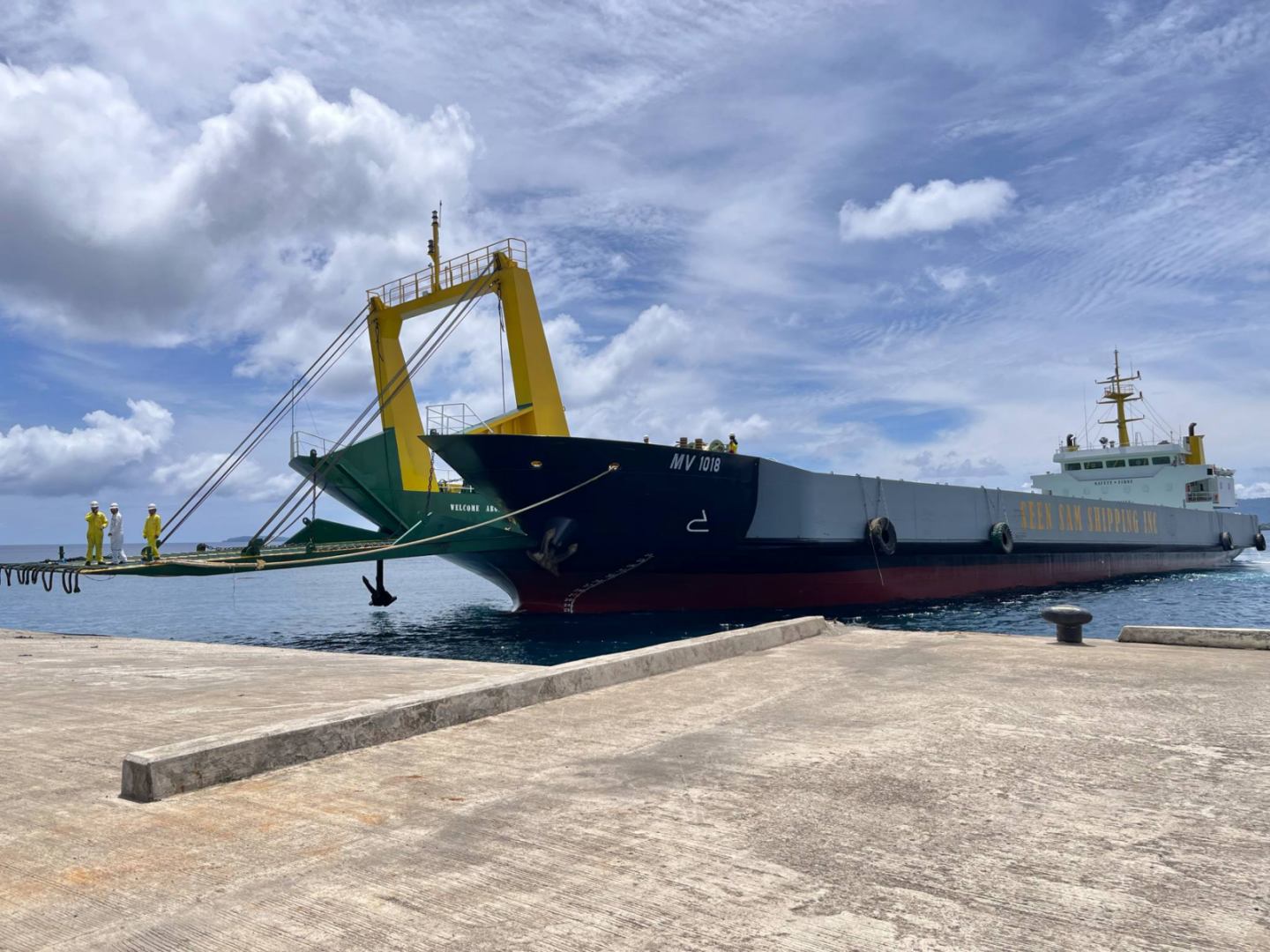 RORO, airport terminal fees to be slashed in April —DOTr