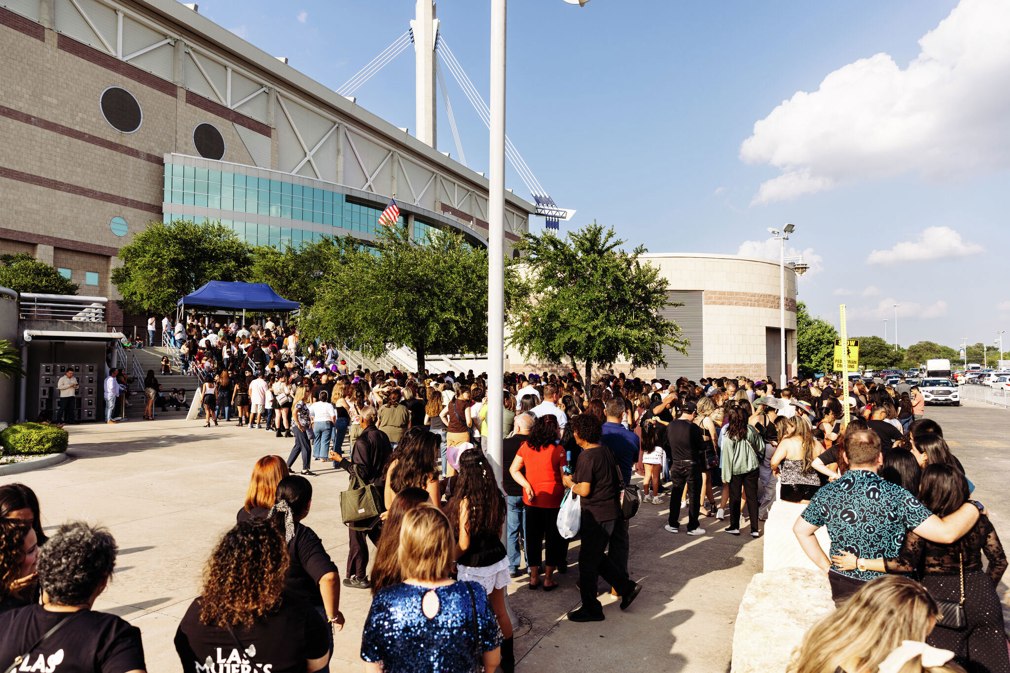 So unprofessional #39 : Fans upset over Shakira #39 s Alamodome cancellation So unprofessional #39 : Fans upset over Shakira #39 s Alamodome cancellation