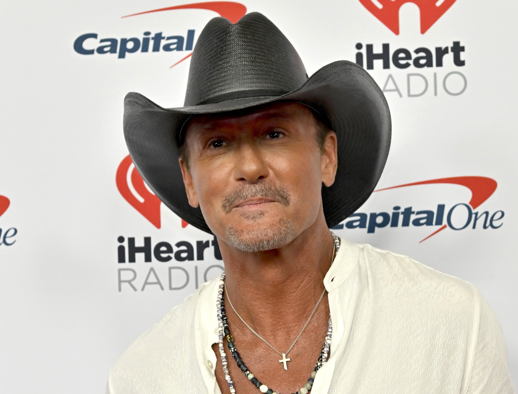 Tim McGraw Mourns Devastating Personal Loss