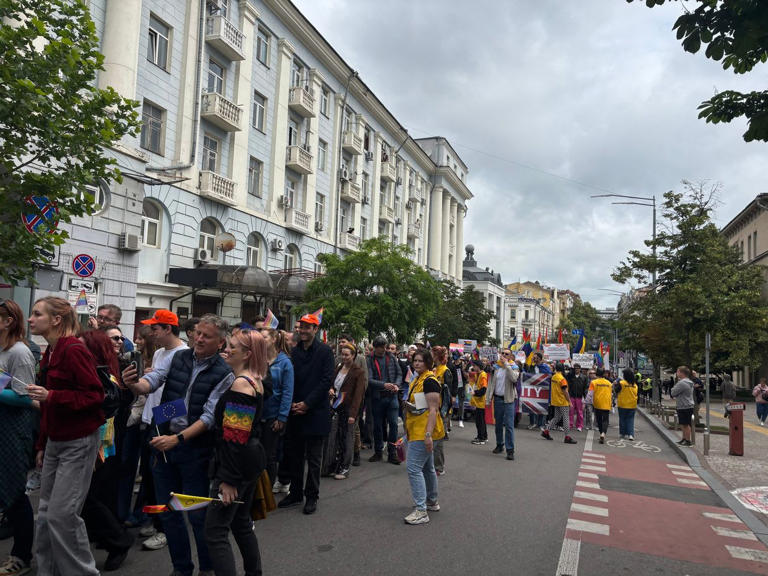 Kyiv Pride march takes place, gathers international representatives ...