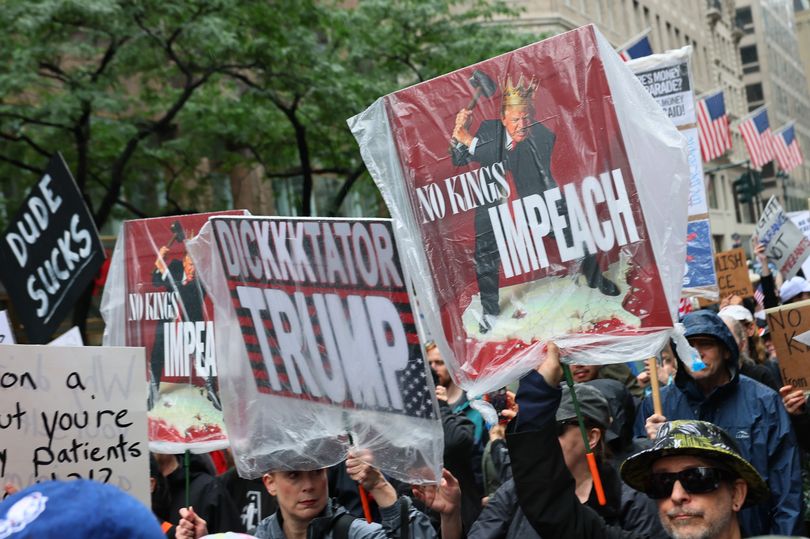 11 wildest ‘No Kings’ protest photos mocking Trump’s military parade ...
