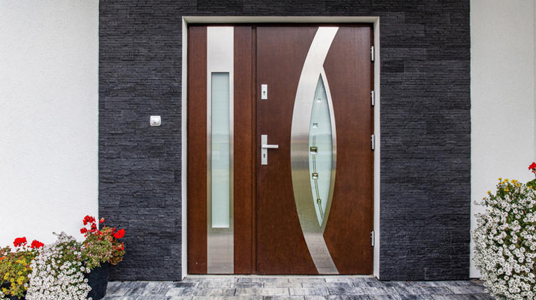 The Front Door Mistake That Makes Your Home Look Tacky