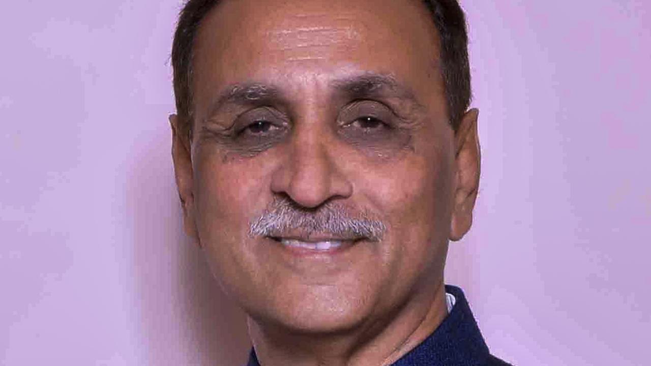 Former CM Vijay Rupani`s funeral on Monday, Gujarat declares state mourning