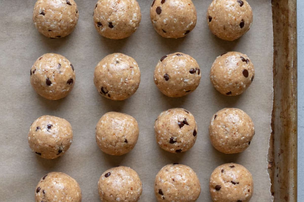 18 high protein snack recipes that make healthy eating feel way less boring