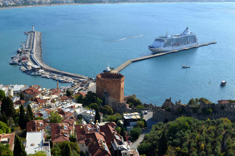 Kruvaziyer turizminde 12 yıl sonra bir ilk' yaşandı