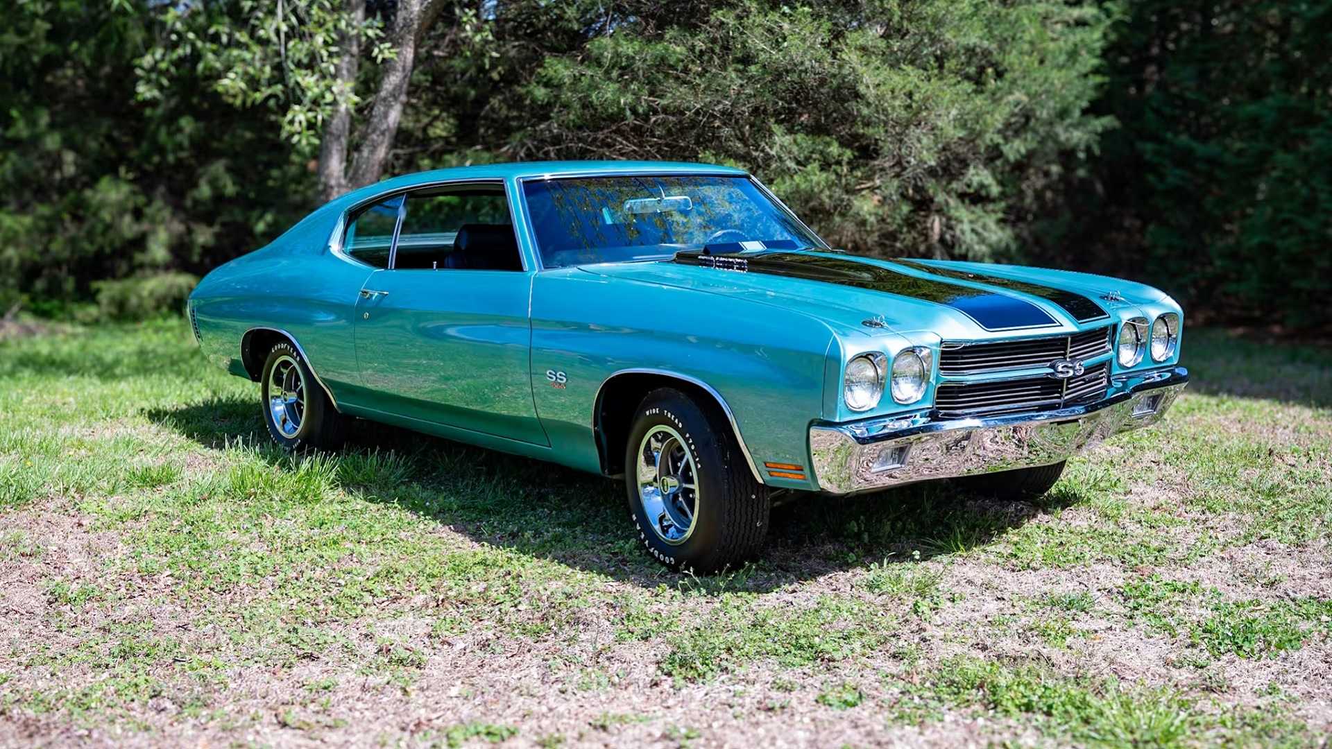 Blue 1970 Chevrolet Chevelle SS 454 LS6