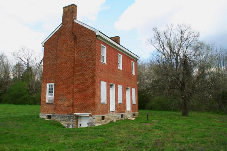 Driving Tennessee’s Natchez Trace Parkway In Search of Meriwether Lewis