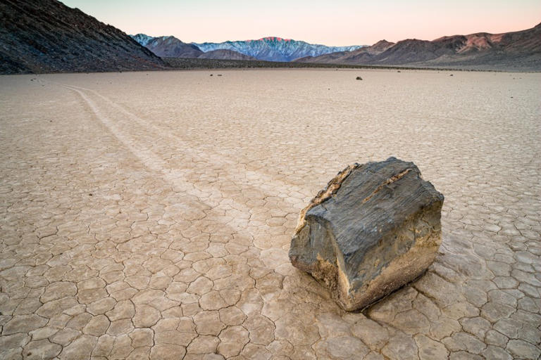 Mystery of the ‘sailing stones’ of Racetrack Playa: how San Diego ...