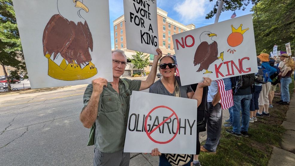 Protestors Across Wnc Rally Against Trump Policies During No Kings