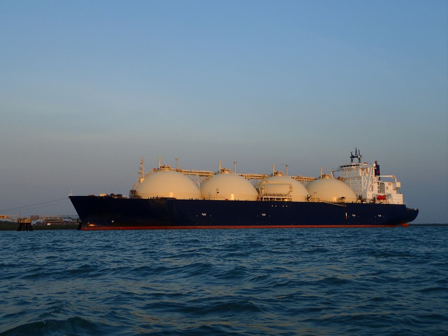 Santos temporarily shuts Darwin LNG plant as Middle East supply disruptions tighten market