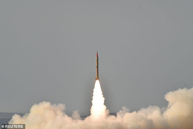 Pakistan 'tells Iran they will NUKE Israel if Netanyahu uses nuclear