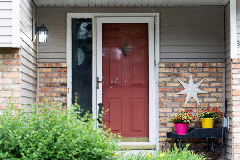 Minnesota shootings victims John Yvette Hoffman say they are #39 lucky to