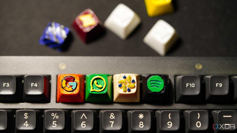 Keycaps for apps installed