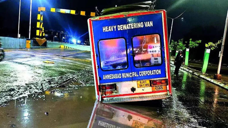 Monsoon mayhem in Ahmedabad: Youth electrocuted; 27.4mm rainfall recorded