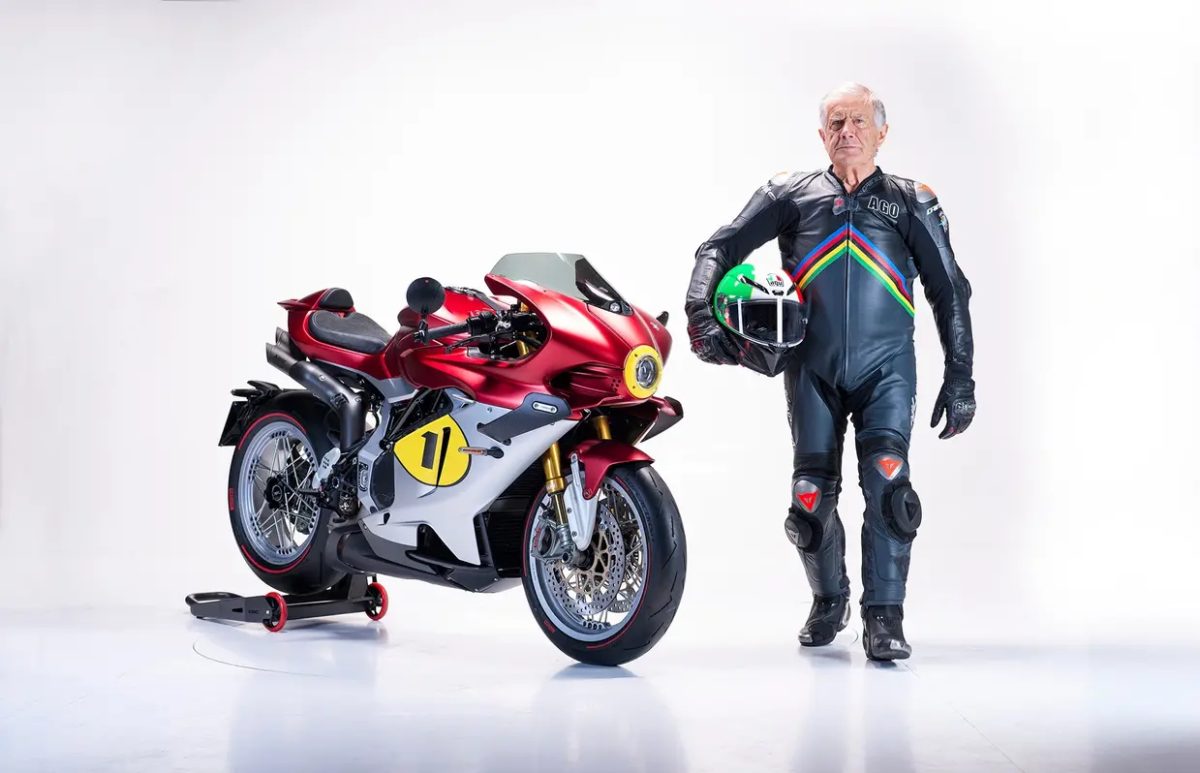 MV Agusta Superveloce 1000 Ago un tributo alla leggenda