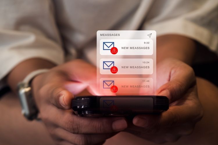 Fitur Baru WhatsApp Lindungi Orang Tua dari Penipuan Layar Berbagi