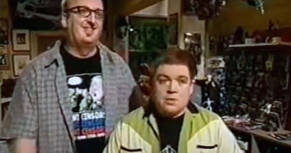 15 Comedy Superstars With Spectacular Sitcom Failures