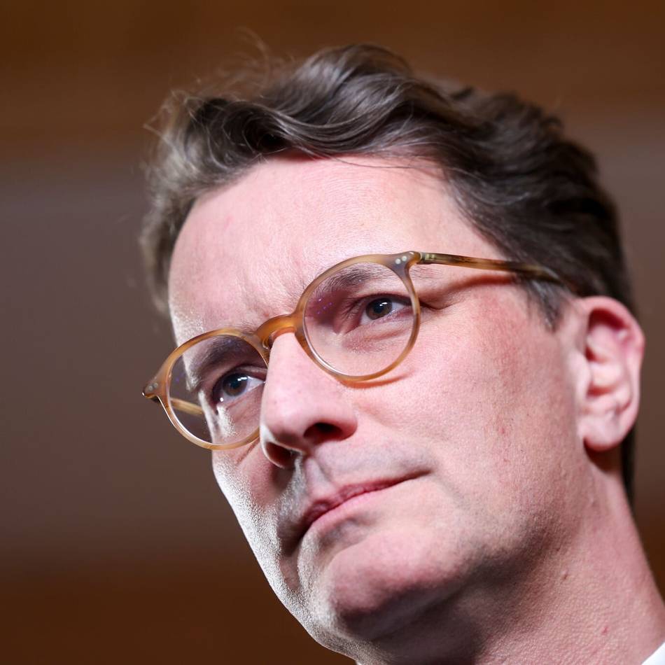 Wüst zeigt sich offen für AfD-Verbotsverfahren