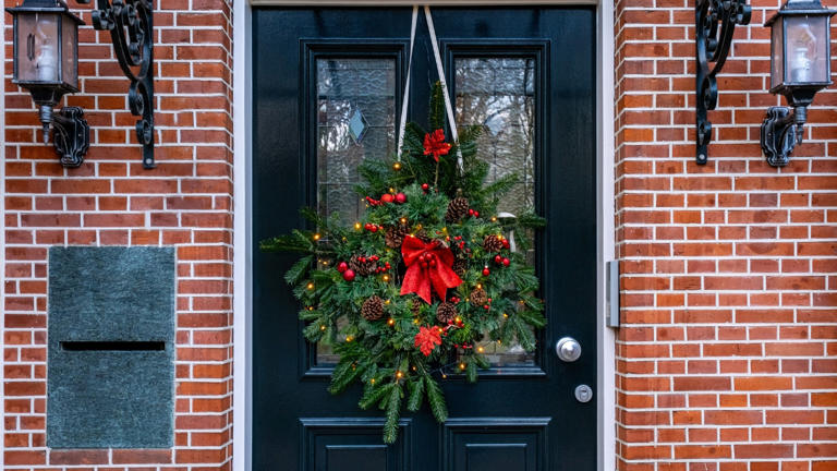 How to hang a wreath without damaging the door