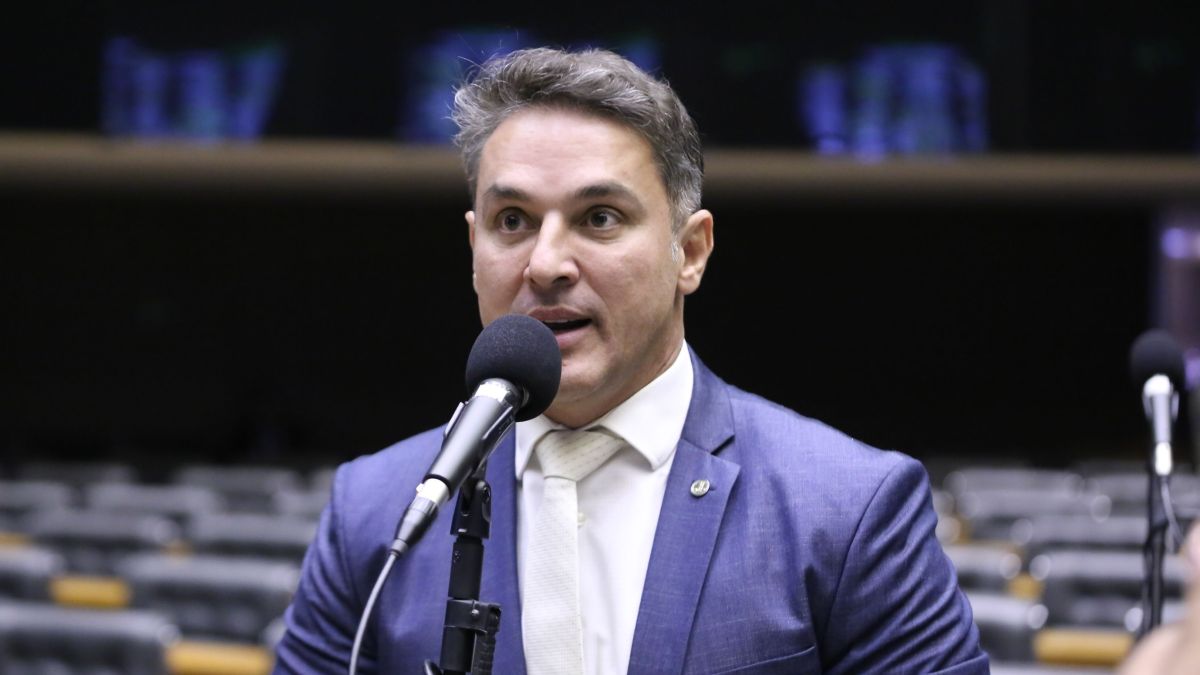 Oposição diz que derrubada de decreto do IOF será discutida com líderes