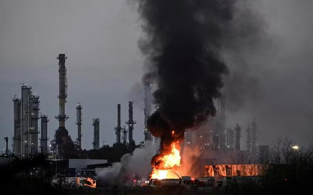 Irã amplia ofensiva e lança 50ª onda de ataques contra bases dos EUA no ...