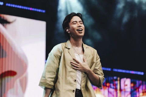 Vidi Aldiano Jalani Kemoterapi Dua Minggu Sekali, Ayah: Kami Jaga Kesehatan Mentalnya