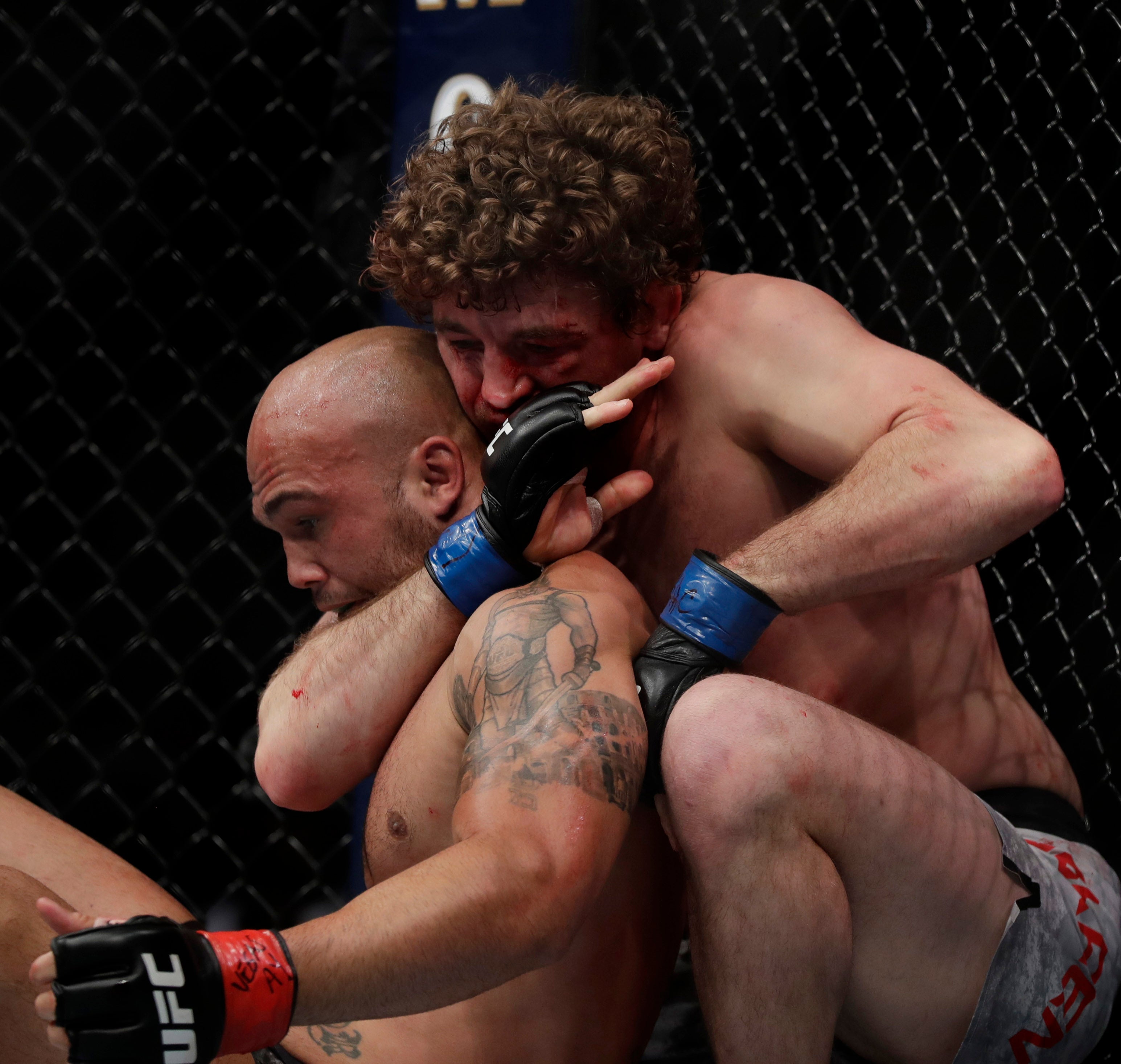 Askren during his UFC debut, a submission win over Robbie Lawler in 2019 (Getty Images)