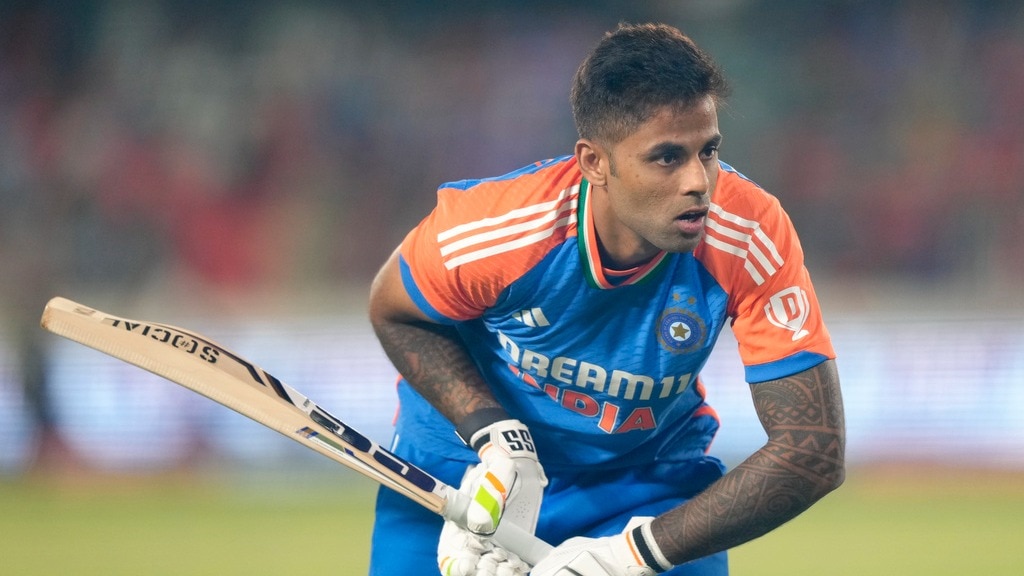Image for Suryakumar Yadav travels to London for possible sports hernia surgery