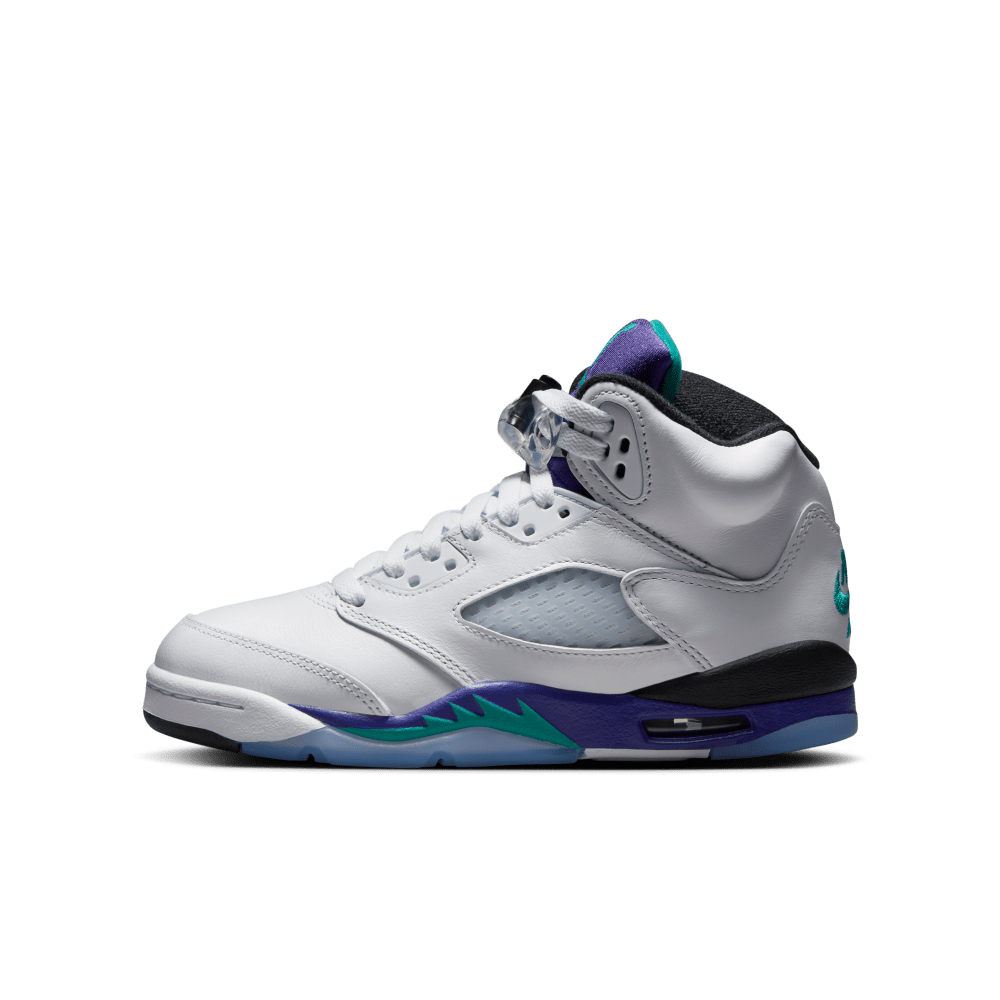 Air Jordan 5 "Grape" Returns To Shelves For First Time In Over A Decade