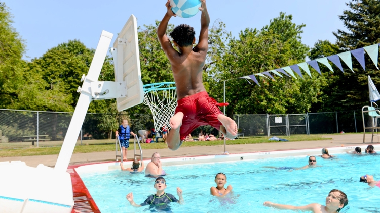 Portland's outdoor pools opening up for summer season