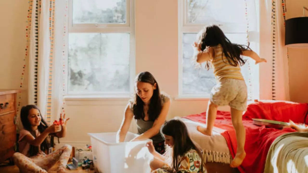 What your messy closet says about your mind: The 5 clutter ...