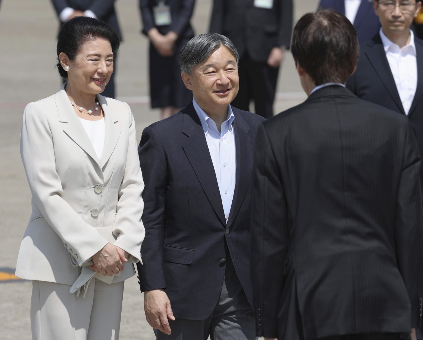 天 皇.皇 后 両 陛 下.広 島 を 訪 問 原 爆 犠 牲 者 追 悼.即 位 後 初. 戦 後 80 年 の 戦 没 者 慰 霊 の た め.広...