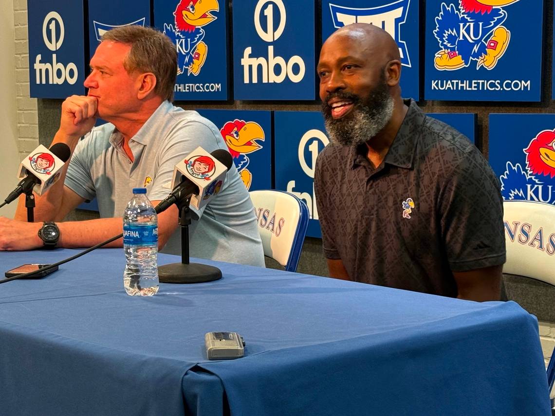Details revealed on former KU great Jacque Vaughn's assistantcoaching