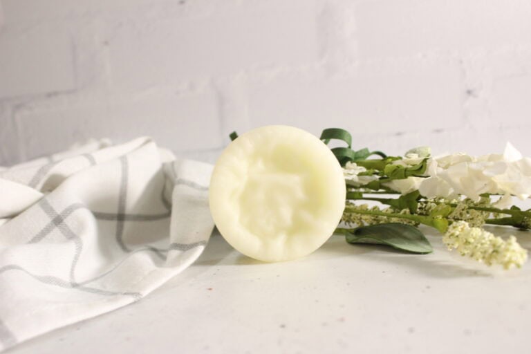 AA1GaJs9 DIY detangler hair spray