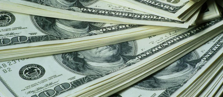 The recent graduate told lottery officials she plans to use her winnings to pay off her student loans.