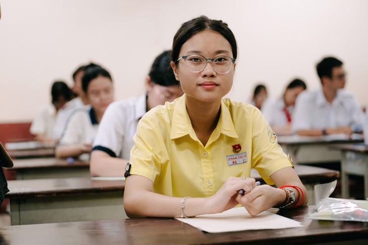 Gần 20 tỉnh, thành công bố môn thi thứ ba vào lớp 10