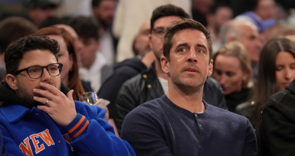 “Right into the weekend”: Aaron Rodgers signs Pittsburgh Steelers ...