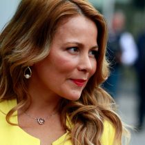 El viaje fantasma de Cathy Barriga a finiquitar millonario contrato con