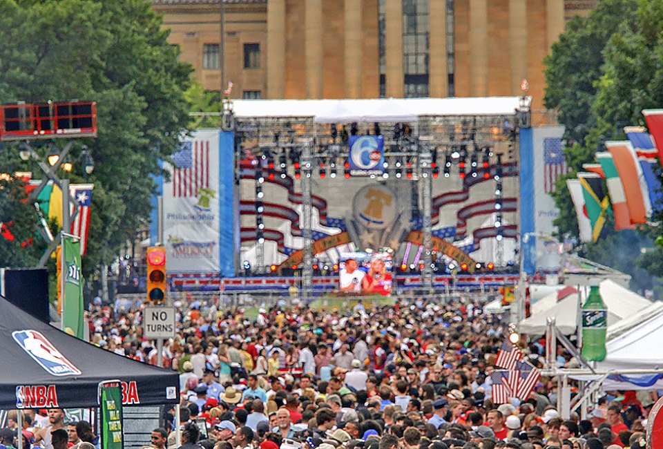 free-philly-summer-concerts-and-outdoor-music-festivals-for-families