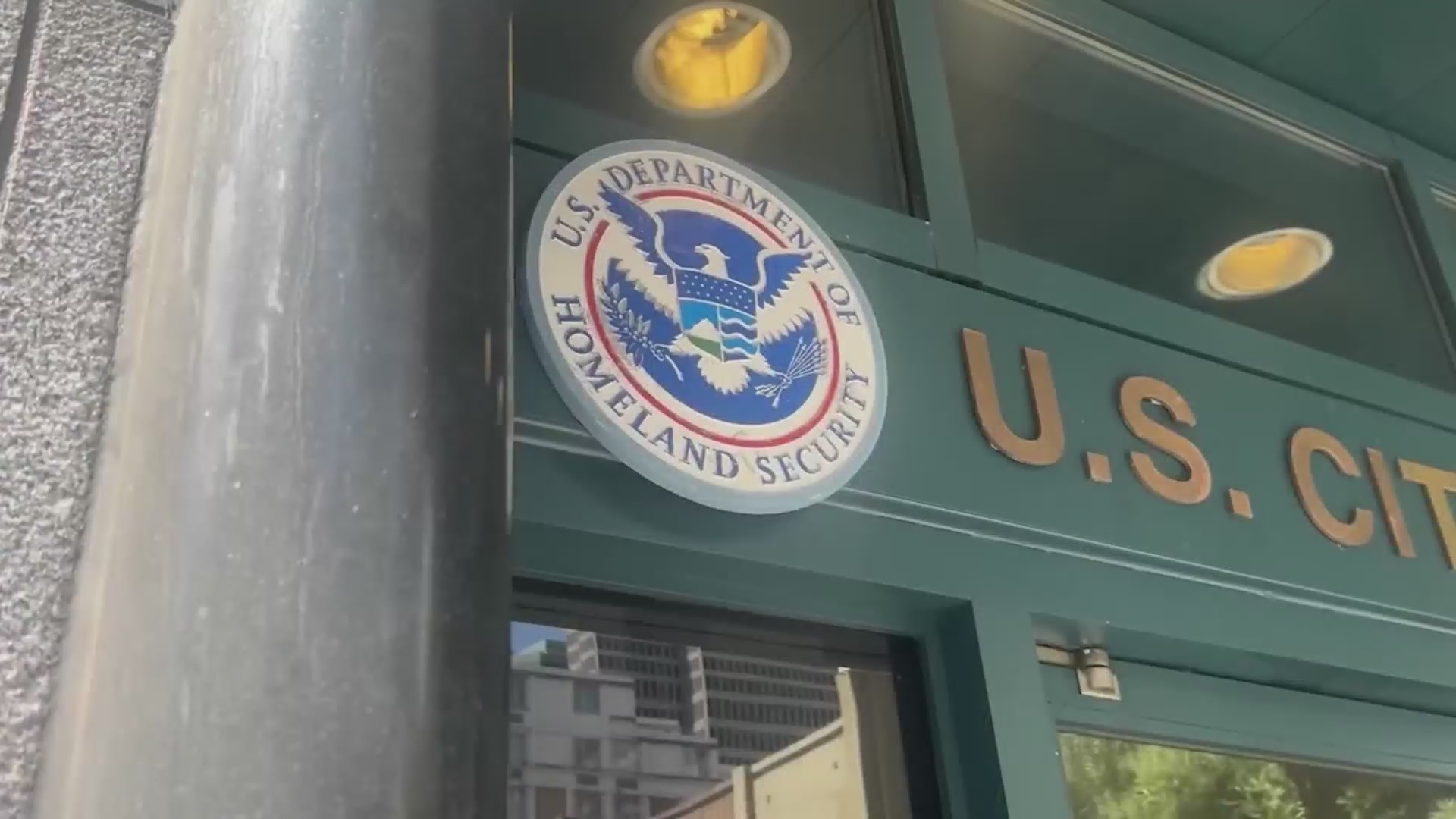 \u2018I\u2019m afraid to go to my court hearing.\u2019 ICE arrests at asylum hearings rattle SF attorney ...